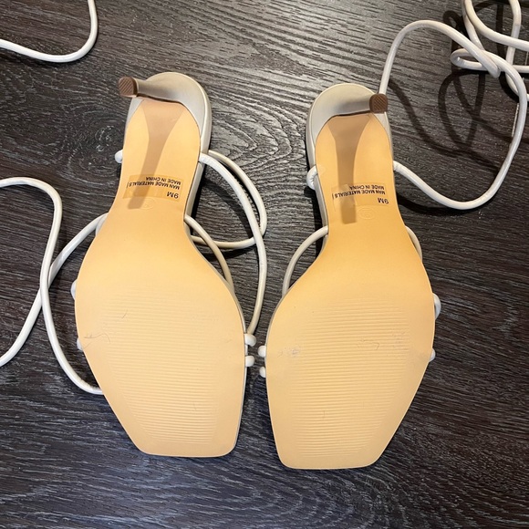 Nude Lace up heels - Picture 3 of 4